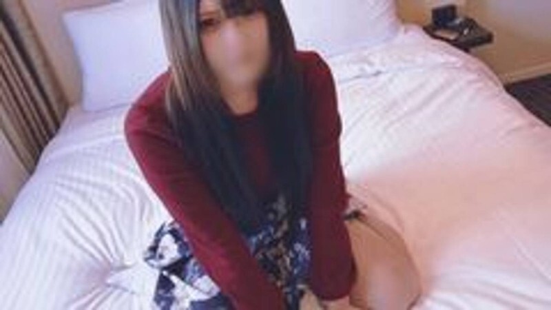 FC2-PPV-4668424 [Face Revealed] Kana-chan, a con cafe girl, is in financial difficulty and is receiving emergency support. After 8 days of abstinence,